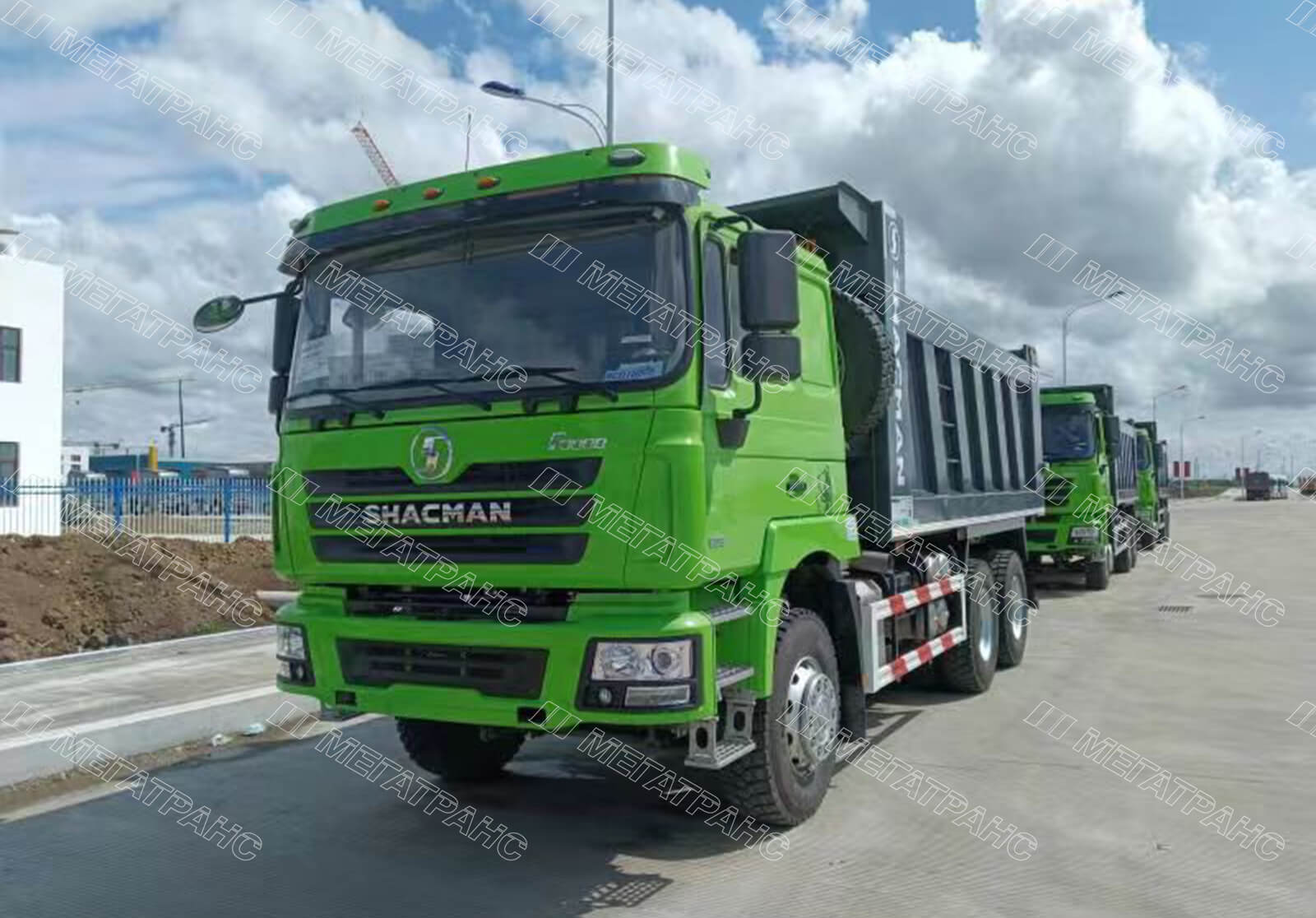 Самосвал SX3258DR384 SHACMAN