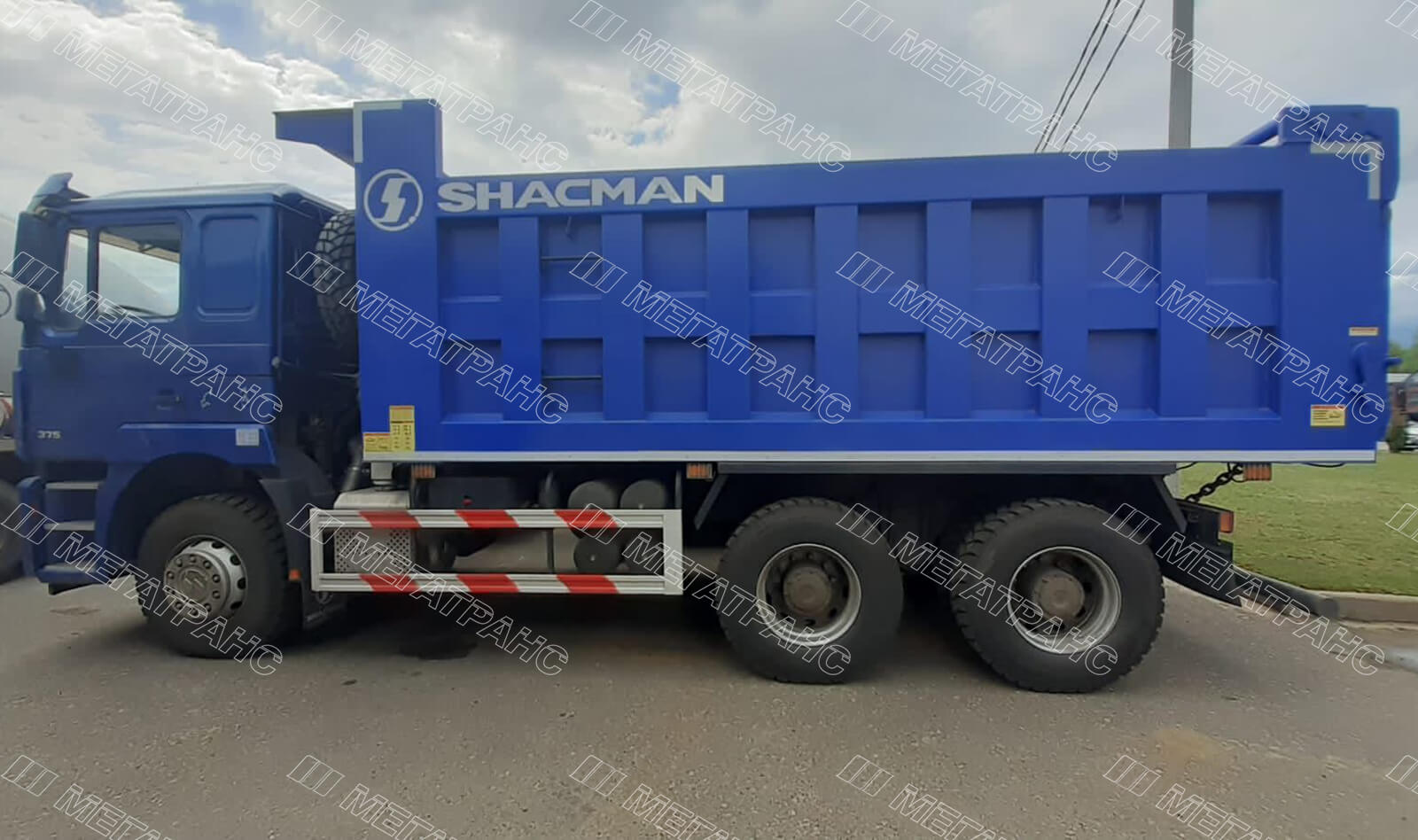 Самосвал SX3258DR384 SHACMAN